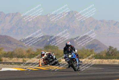 media/Nov-06-2022-SoCal Trackdays (Sun) [[208d2ccc26]]/Turn 14 (930am)/